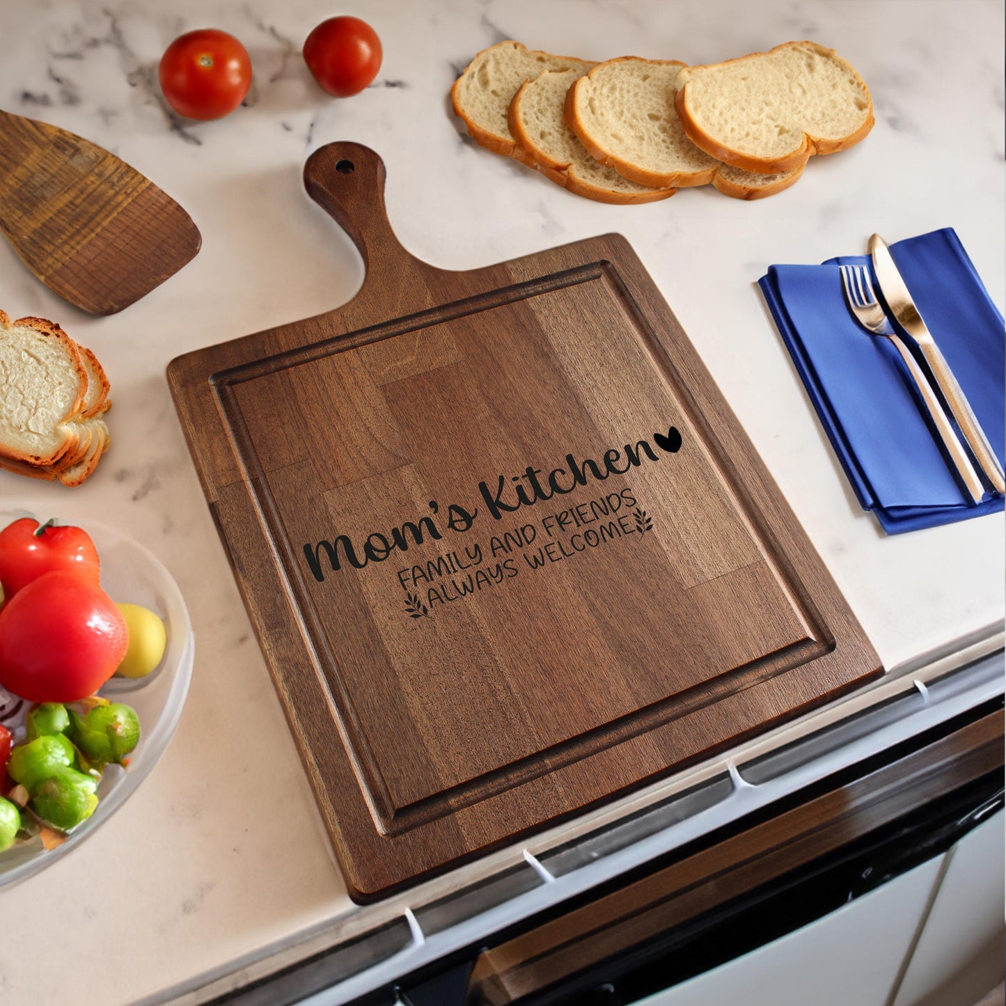 Custom Cutting Board, Personalized Grandma Cutting Board, Personalized Gifts, Nana Gift, Grandma Gift, Housewarming Gift, Christmas Gift