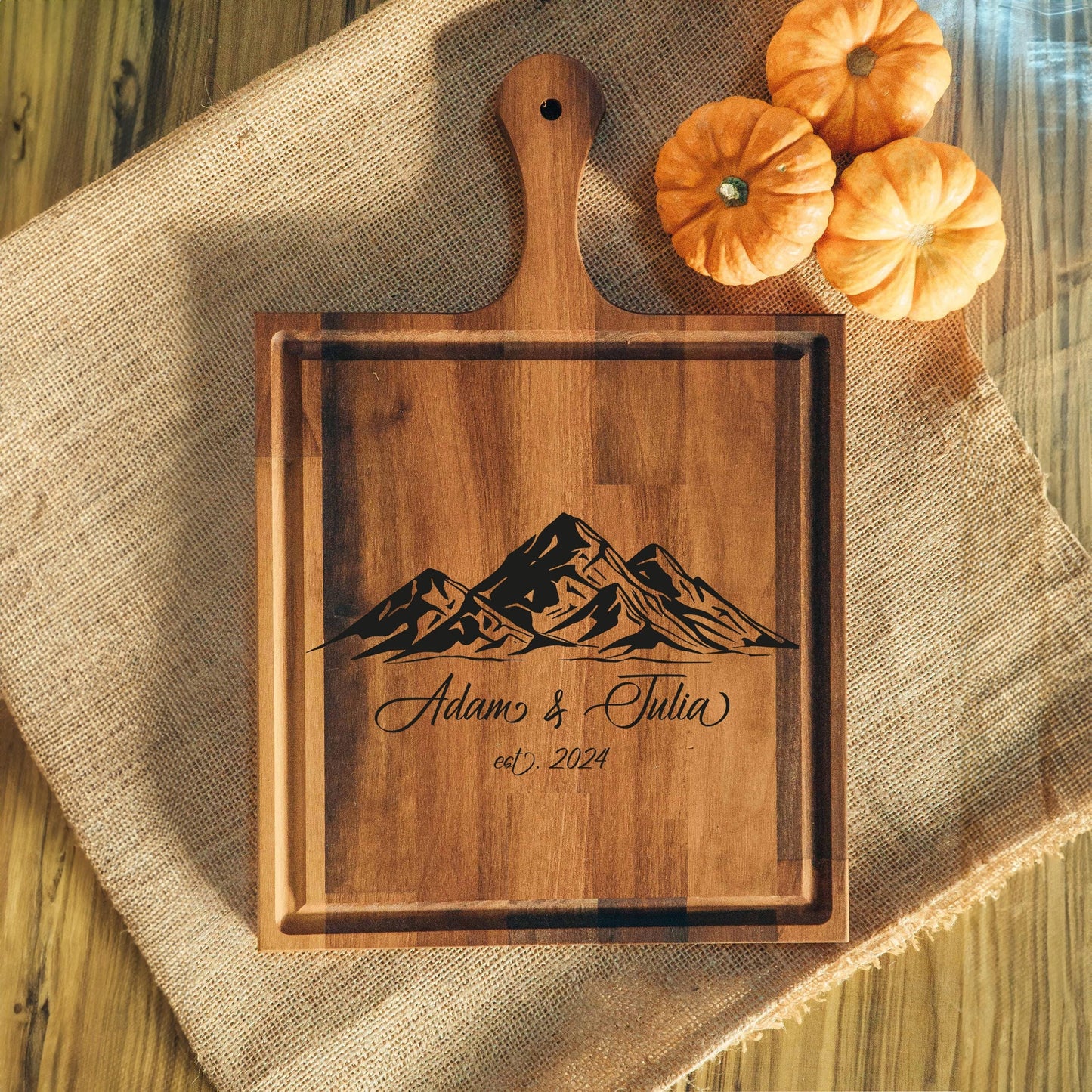 Personalized Cutting Board, Custom Cutting Board, Mountain Wedding Gift, Bridal Shower Gift, Christmas Gift, Mountain Wedding, Cutting Board