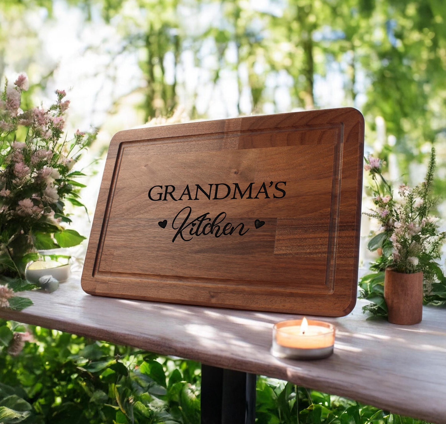 Personalized Cutting Board for Mom - Unique Mother's Day Gift, Custom Walnut or Maple Charcuterie Board, Kitchen Gift for Her