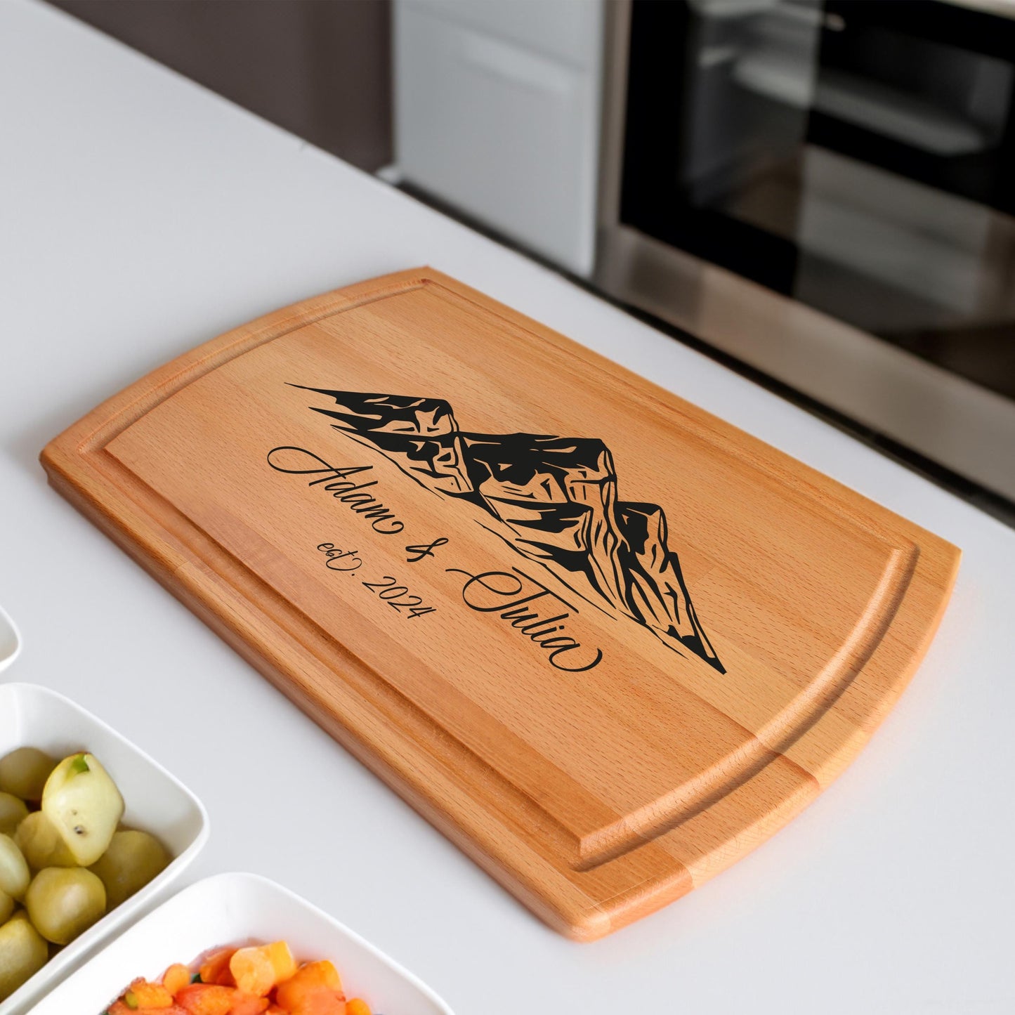 Personalized Cutting Board, Custom Cutting Board, Mountain Wedding Gift, Bridal Shower Gift, Christmas Gift, Mountain Wedding, Cutting Board